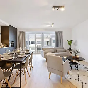 Huswell - Renovated In The Heart Of Oostende